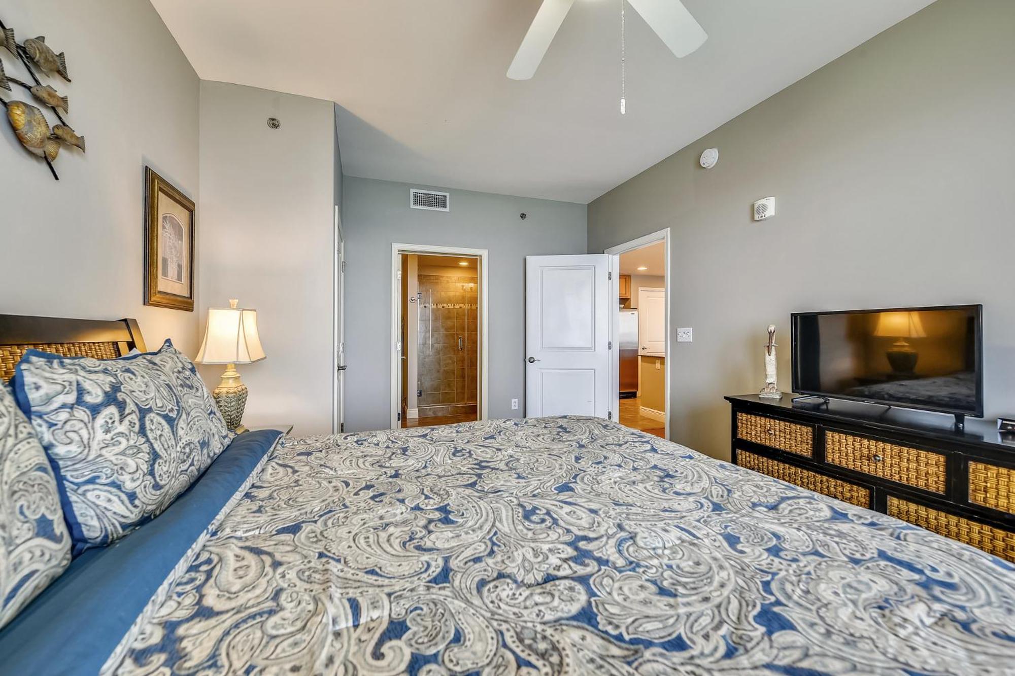 Sterling Breeze #1702 By Book That Condo Panama City Beach Dış mekan fotoğraf