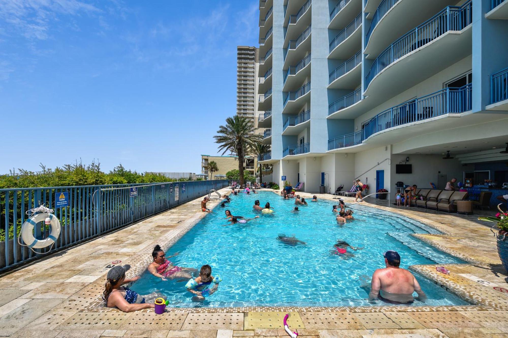 Sterling Breeze #1702 By Book That Condo Panama City Beach Oda fotoğraf